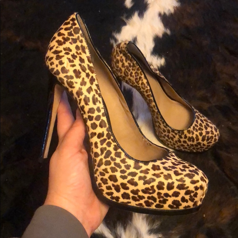 Leopard Pour Le Victoire platform pumps
